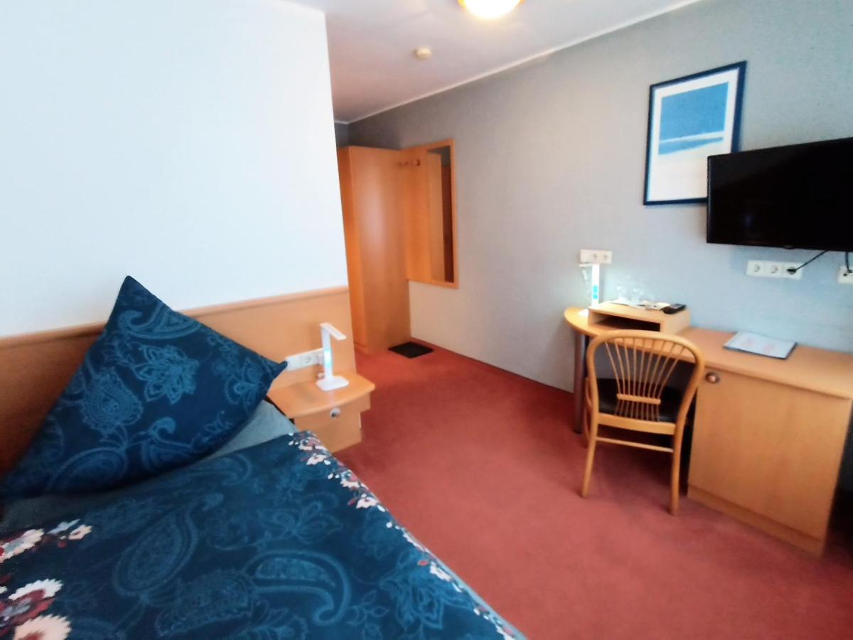 Bodensee Gaestehaus Tettnang Albergo מראה חיצוני תמונה