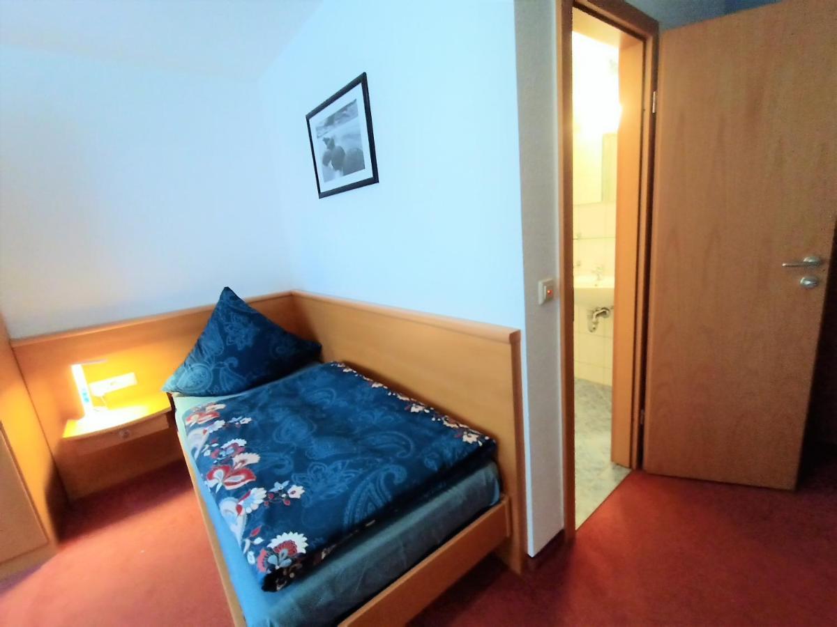 Bodensee Gaestehaus Tettnang Albergo מראה חיצוני תמונה