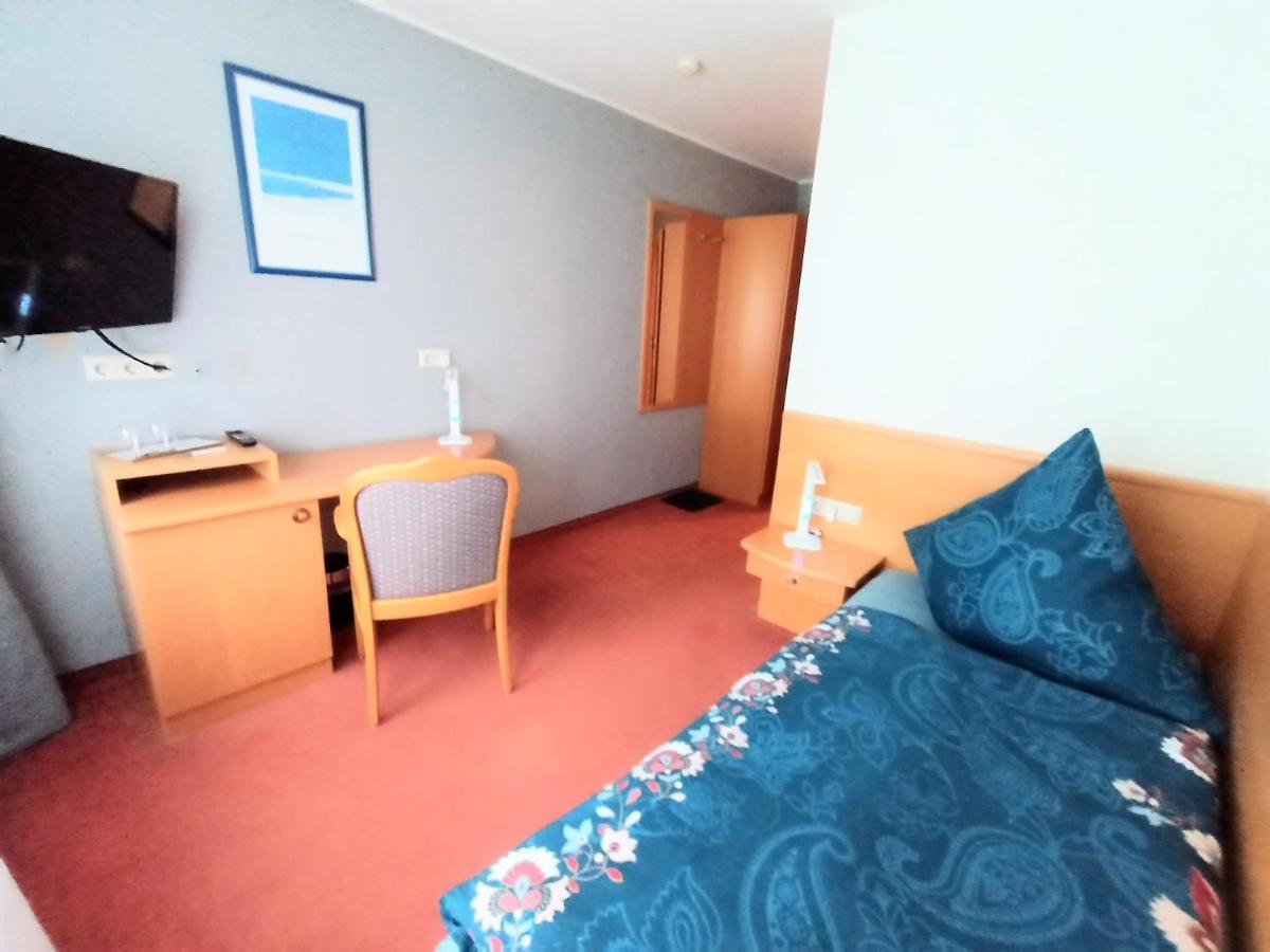 Bodensee Gaestehaus Tettnang Albergo מראה חיצוני תמונה