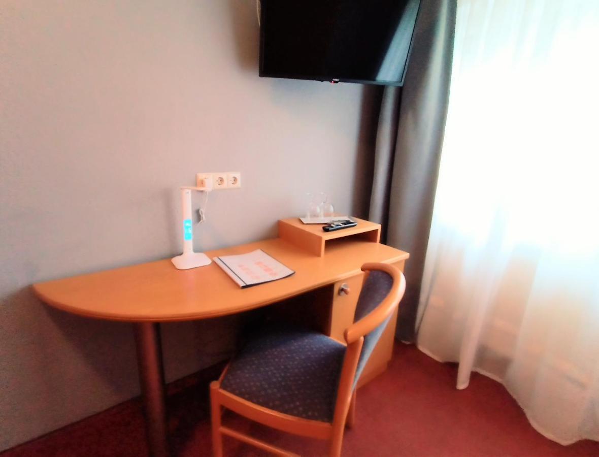 Bodensee Gaestehaus Tettnang Albergo מראה חיצוני תמונה